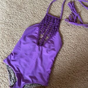 ✖️SOLD✖️ Acacia Honey (kids) Teahupoo swimsuit